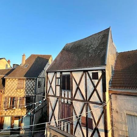 Oasis En Centre-Ville Vierzon Eksteriør bilde